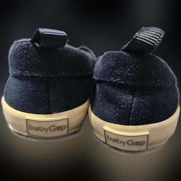 Baby Gap Suede Boat Shoes - Picture 3 of 4